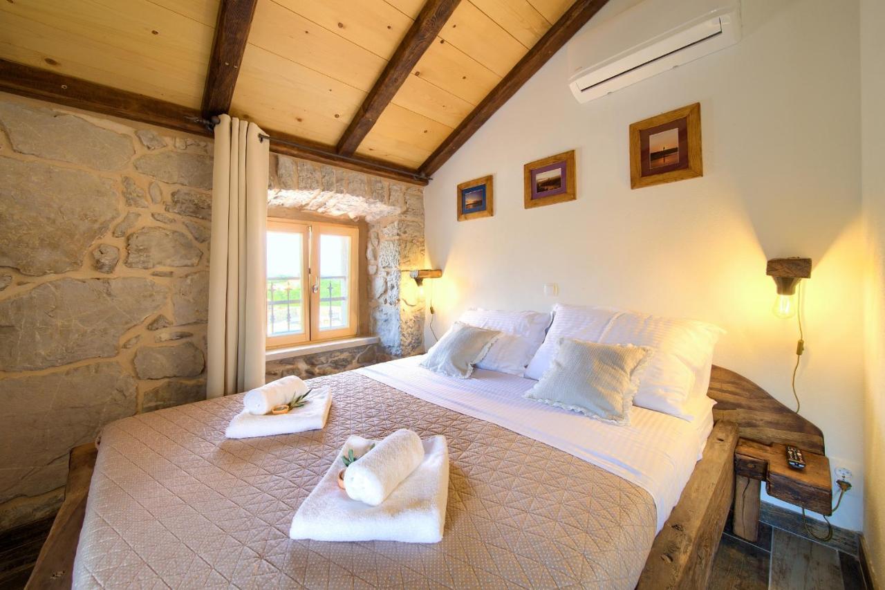 Stone Mill House Vrh (Krk) Exterior foto